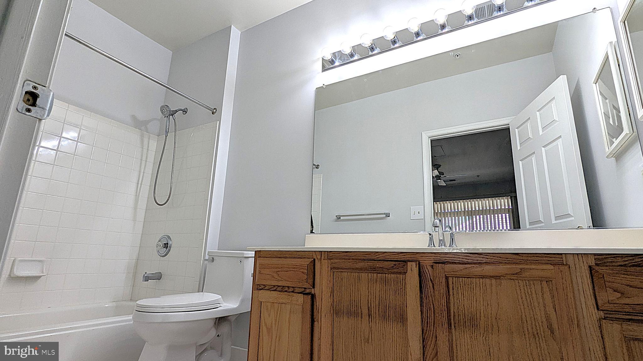 SUTTON RIDGE - Residential