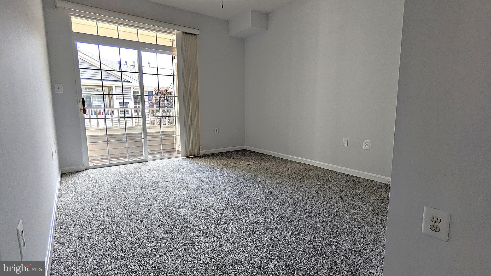 SUTTON RIDGE - Residential