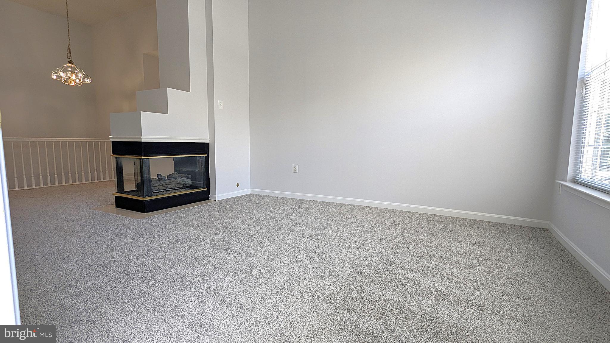 SUTTON RIDGE - Residential