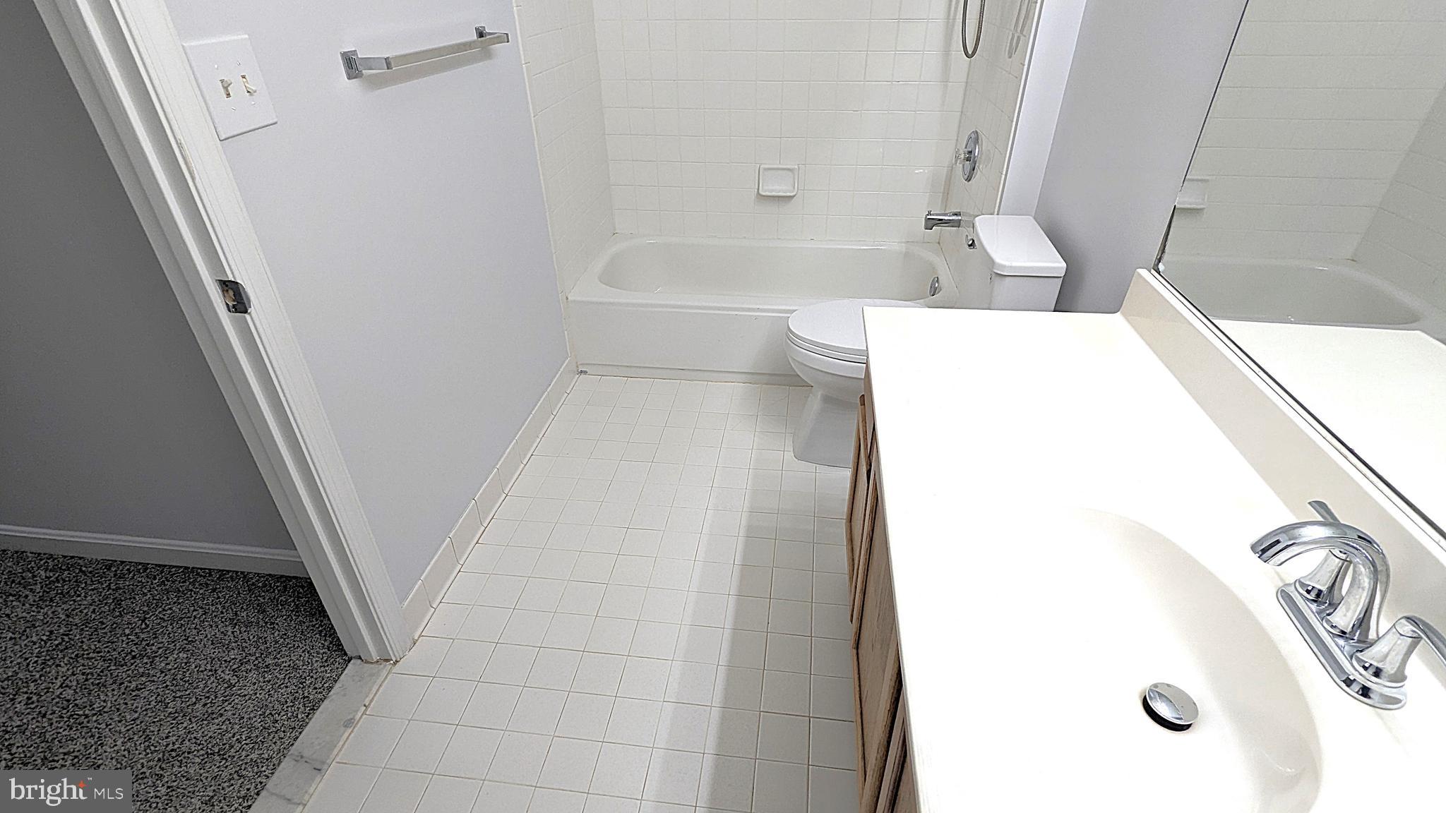 SUTTON RIDGE - Residential