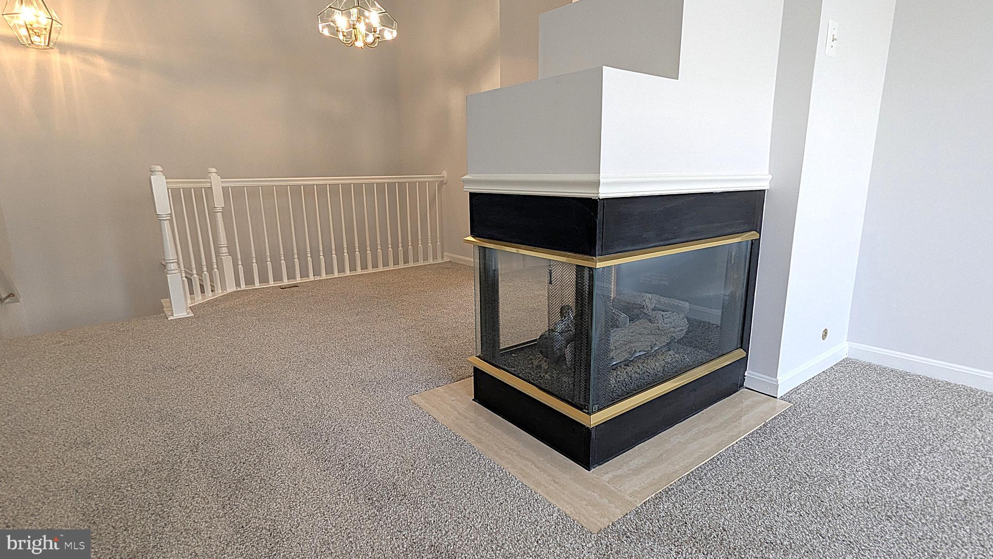 SUTTON RIDGE - Residential