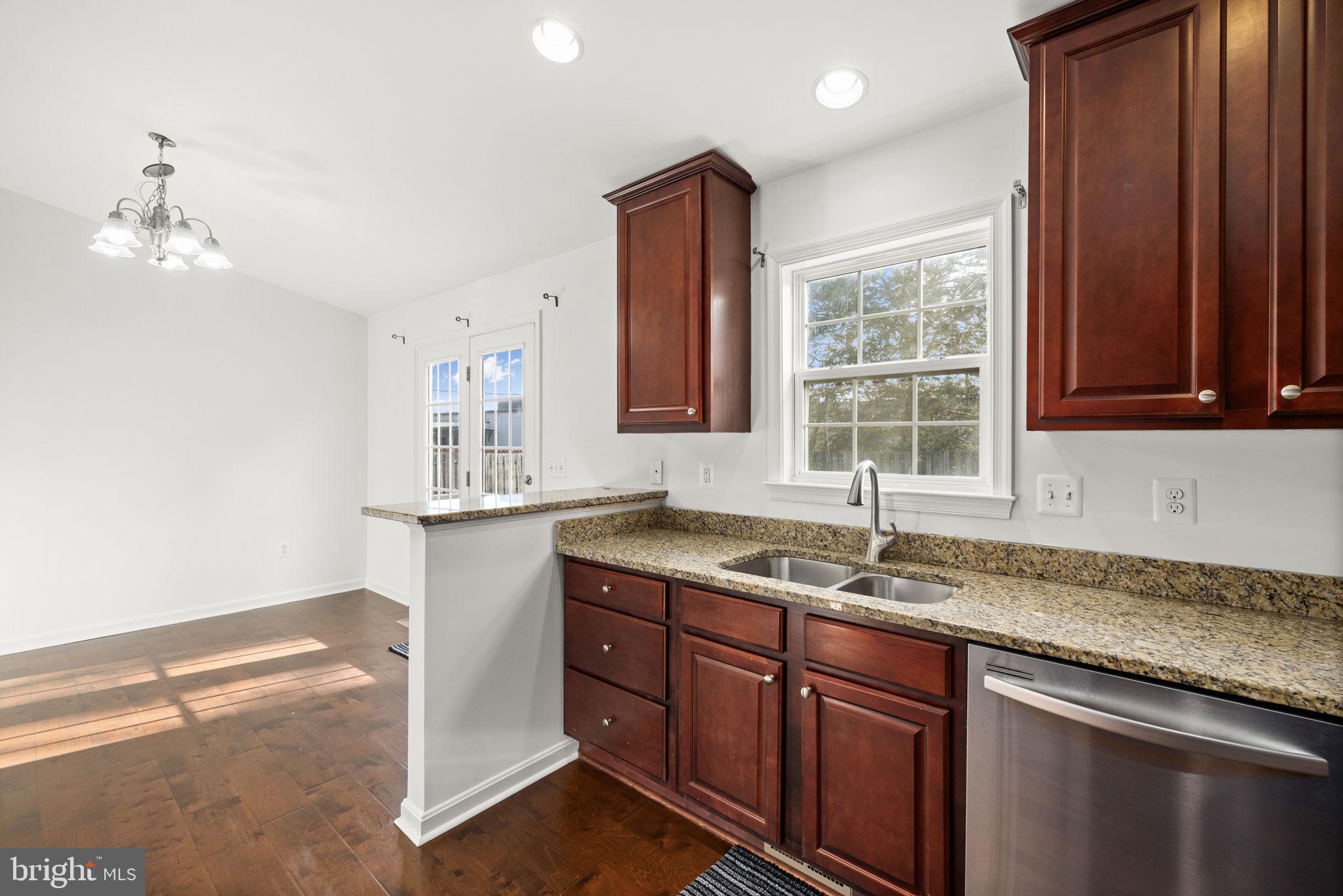 NORMANDY VILLAGE - Residential