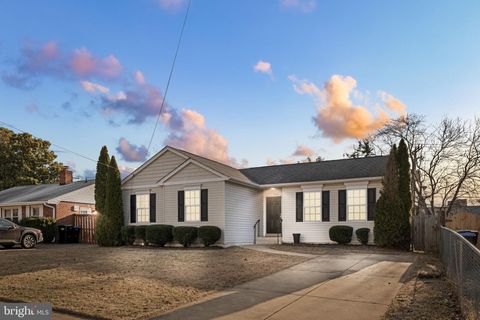 604 WOODFORD STREET FREDERICKSBURG VA 22401