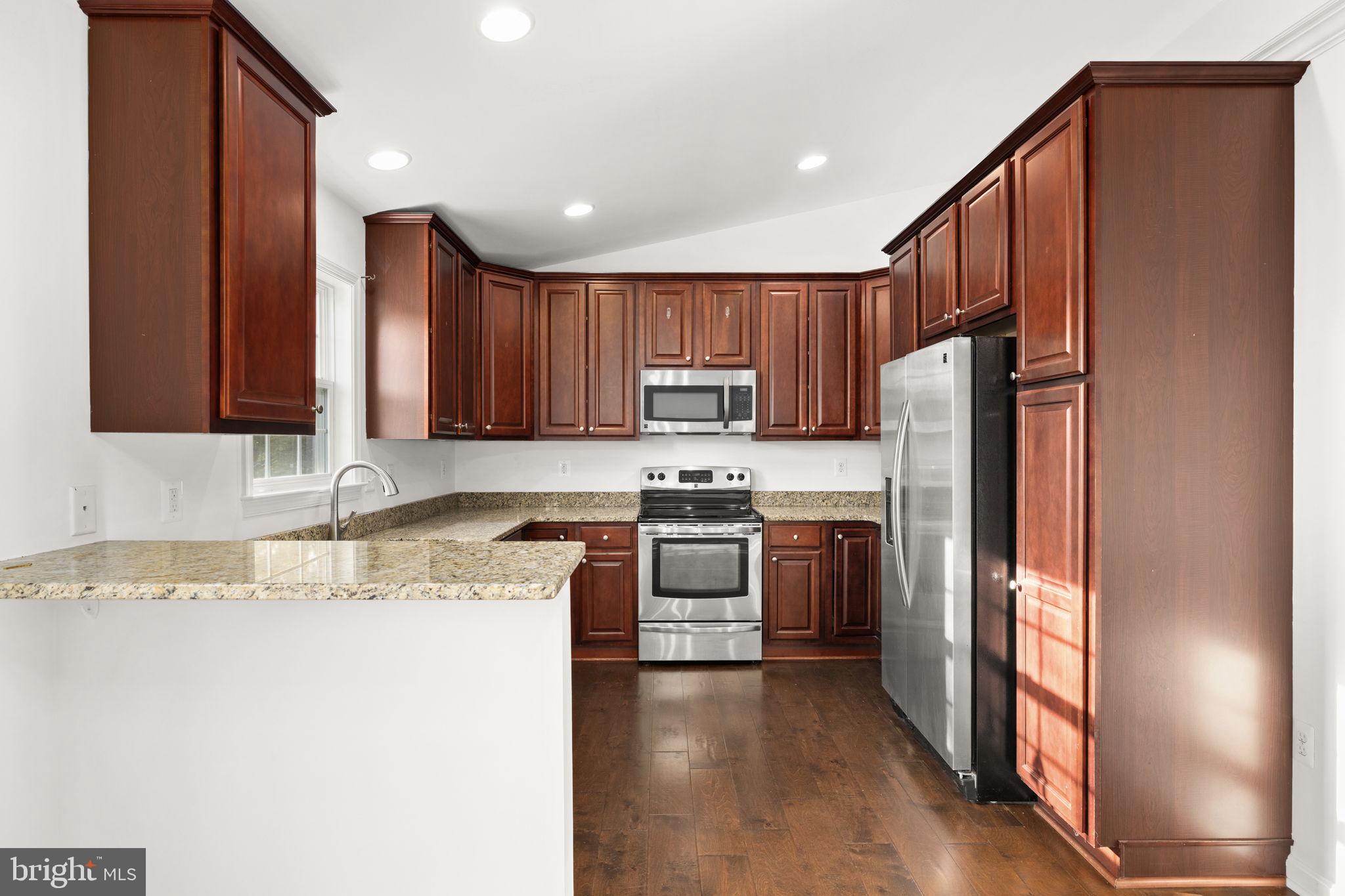 NORMANDY VILLAGE - Residential