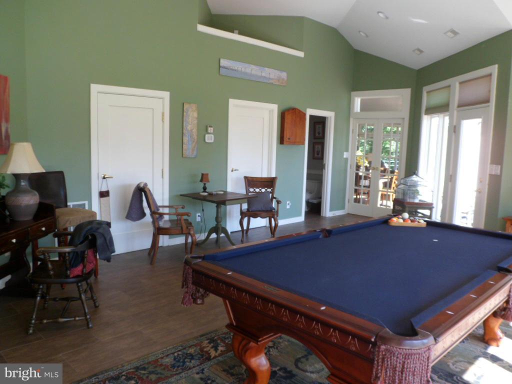 TOWN CREEK - Residential Lease