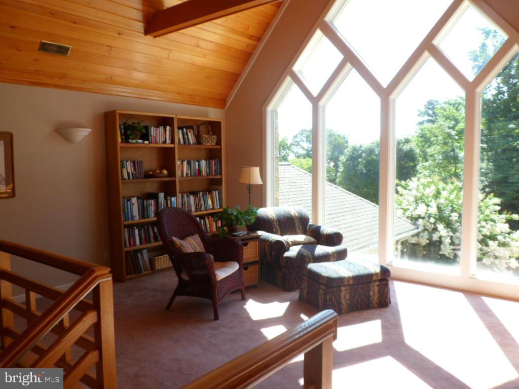 TOWN CREEK - Residential Lease