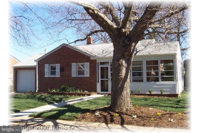 COLONY HILLS - Residential