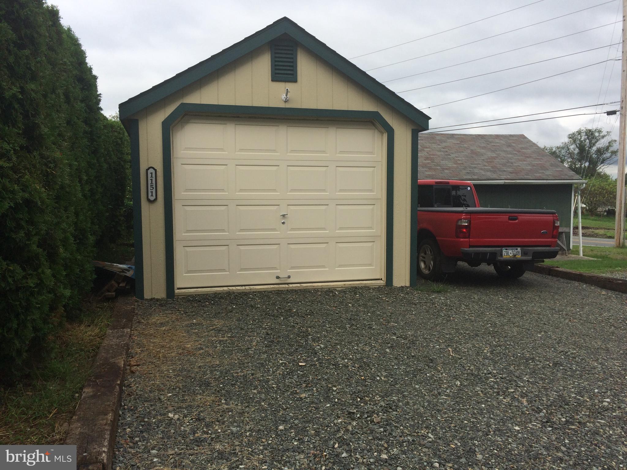 1151 MONTGOMERY AVENUE