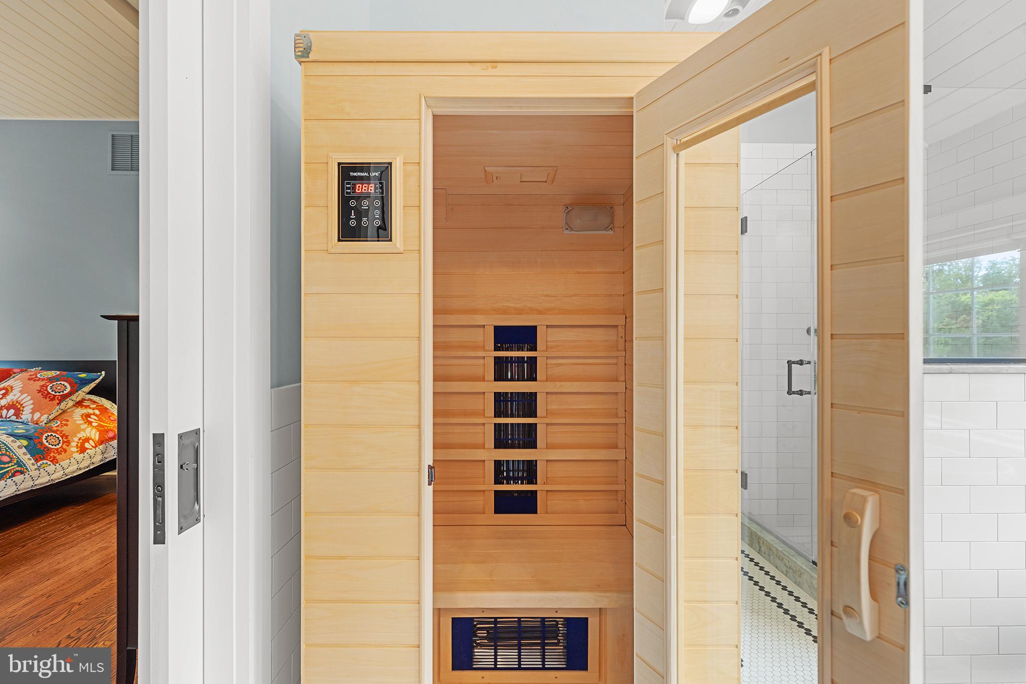 BOWMANS TOWER FARM - Residential