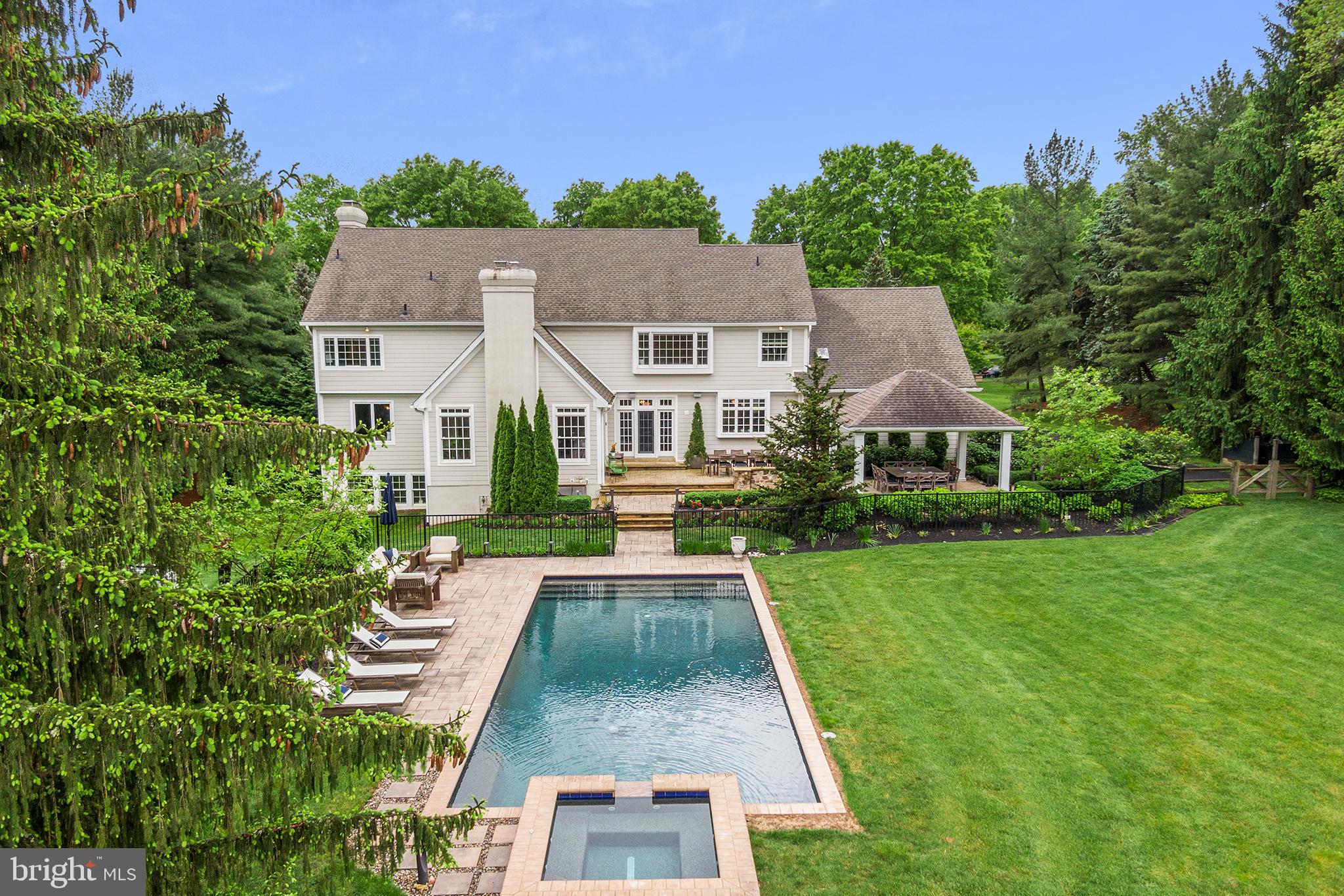 BOWMANS TOWER FARM - Residential