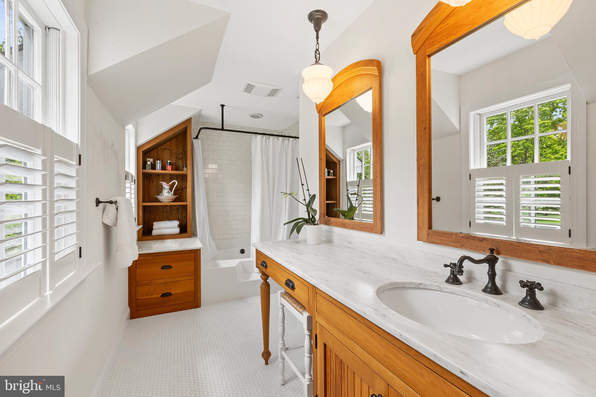 BOWMANS TOWER FARM - Residential