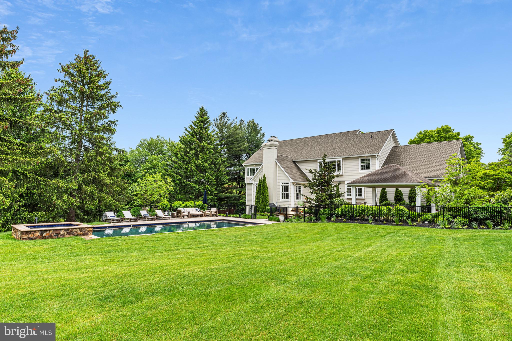 BOWMANS TOWER FARM - Residential