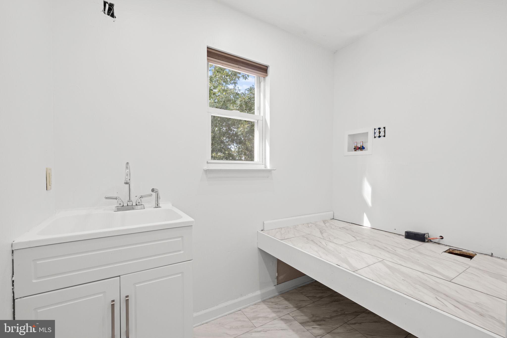 CARLISLE HEIGHTS - Residential