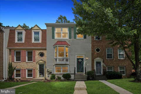 Townhouse For Sale - 1635 Howard Chapel Court<br/> CROFTON, MD 21114