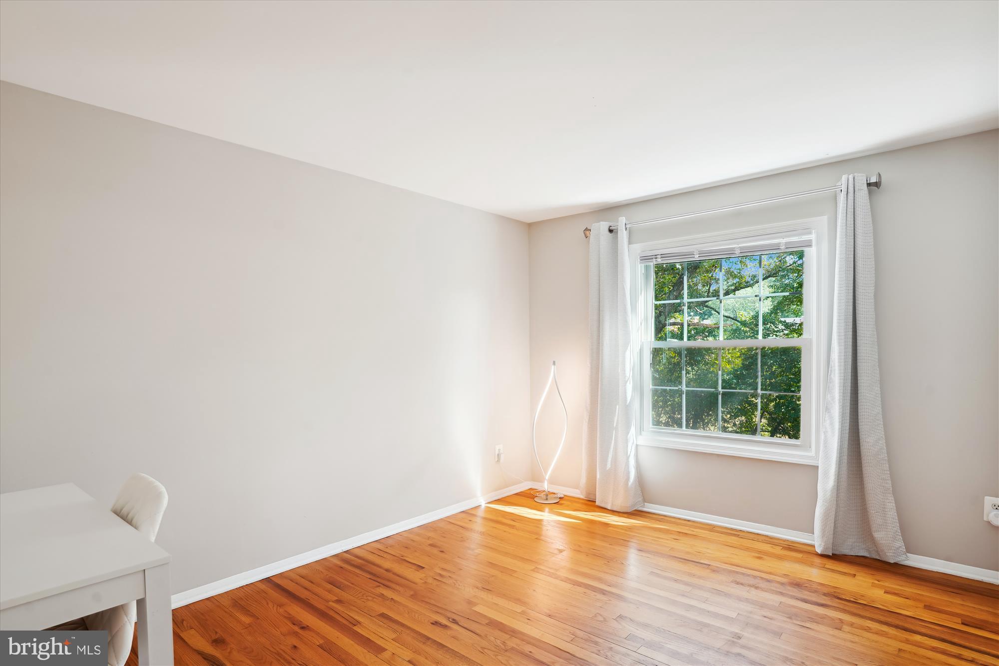 POTOMAC COMMONS - Residential