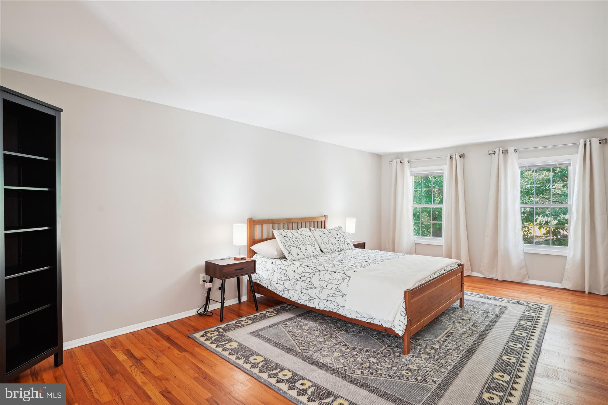 POTOMAC COMMONS - Residential