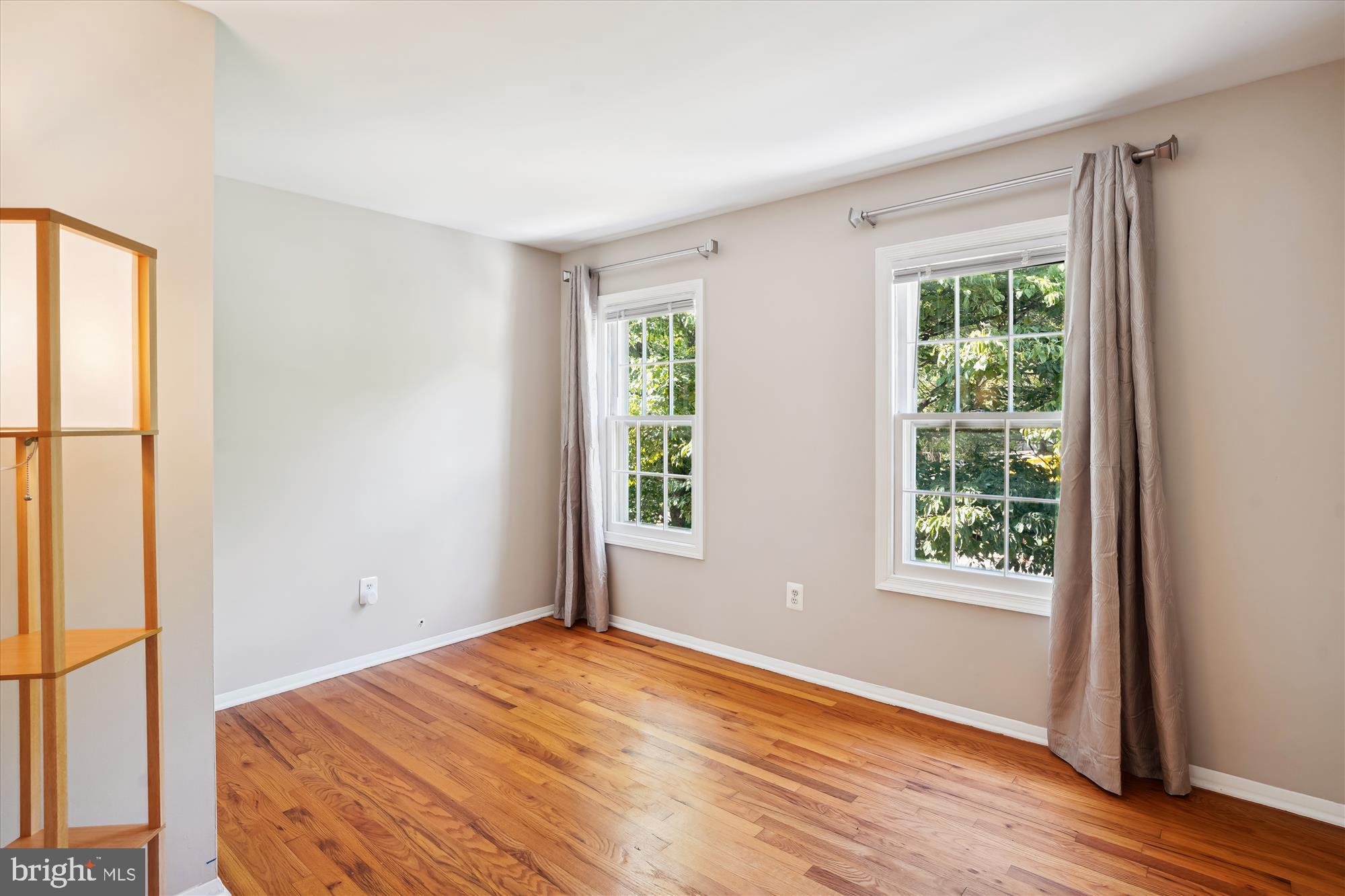 POTOMAC COMMONS - Residential