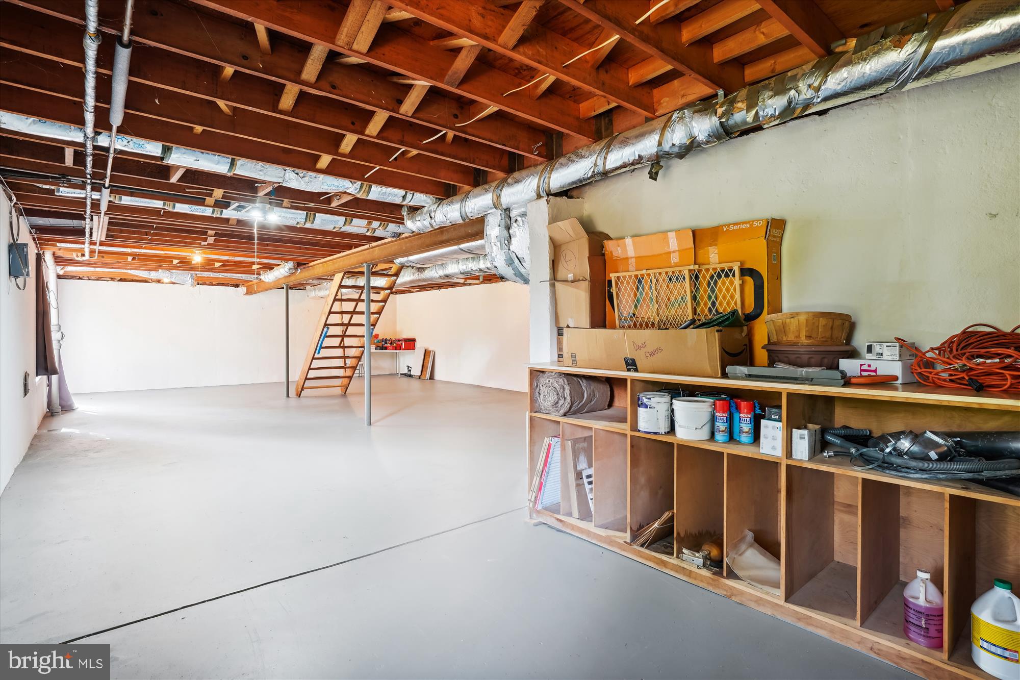 POTOMAC COMMONS - Residential