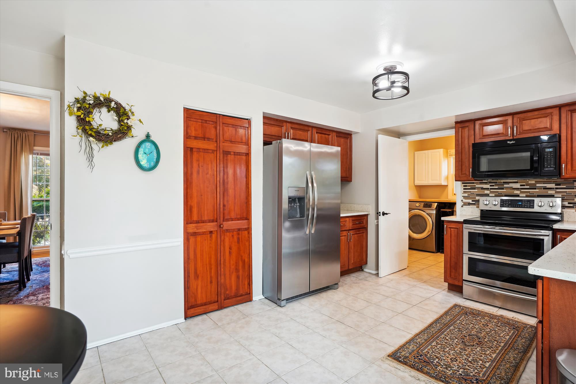 POTOMAC COMMONS - Residential