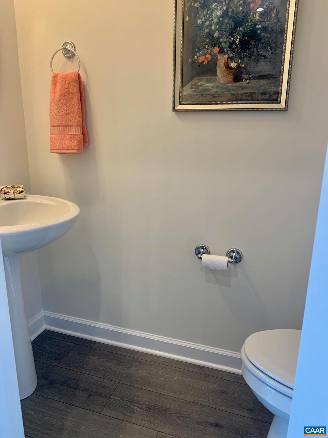 OLD TRAIL - Residential Lease