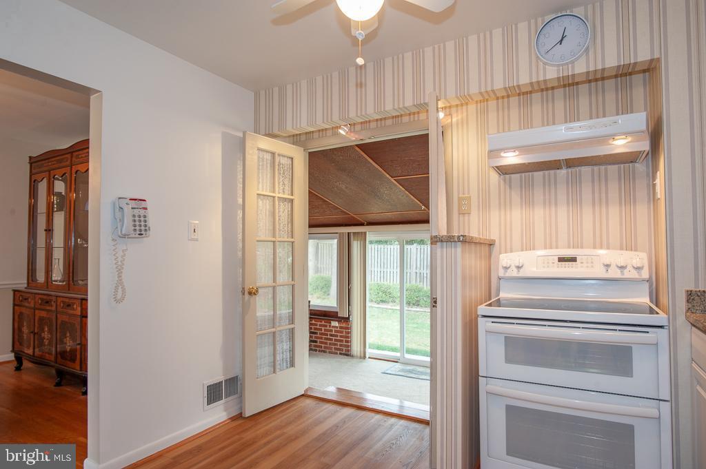 SUNNY RIDGE ESTATES - Residential Lease