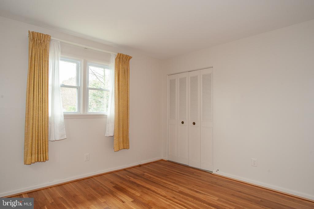 SUNNY RIDGE ESTATES - Residential Lease