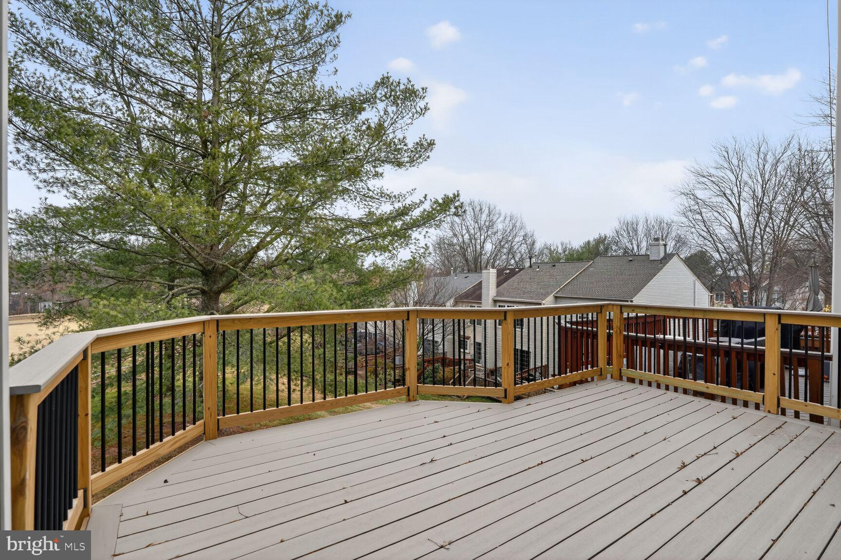 PENDERBROOK - Residential