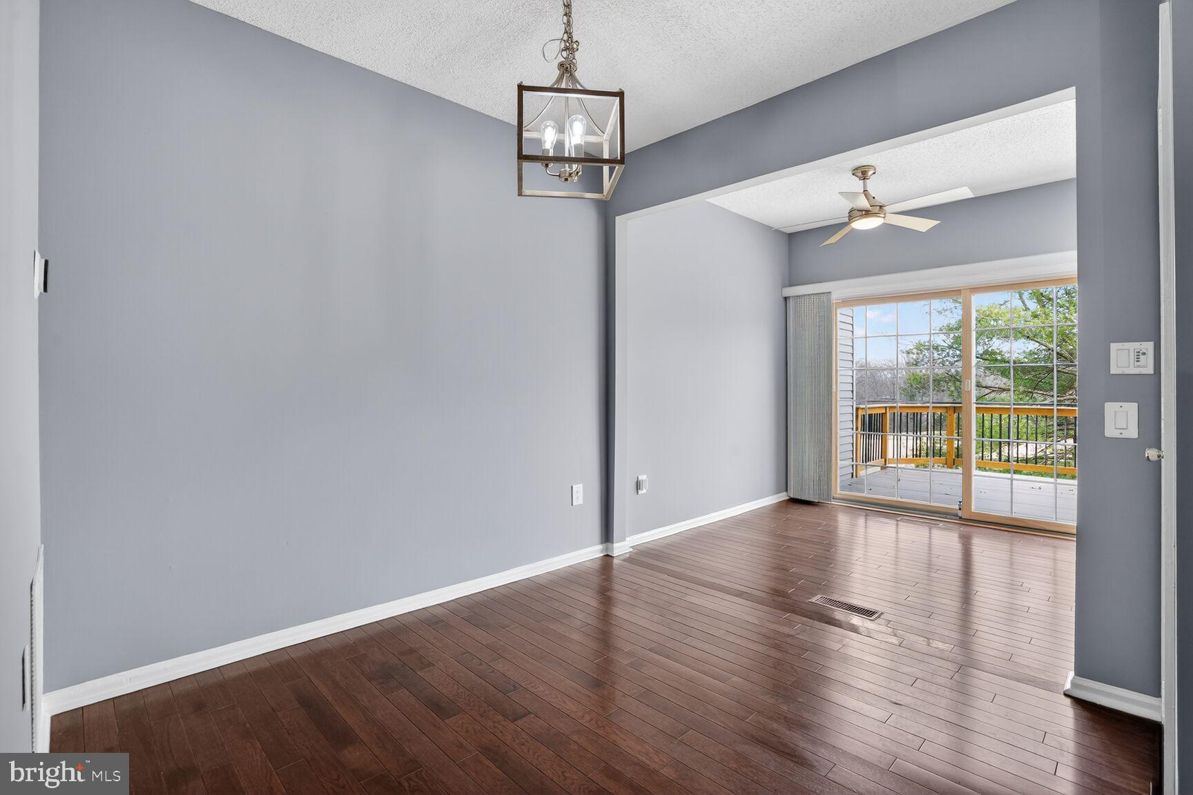 PENDERBROOK - Residential