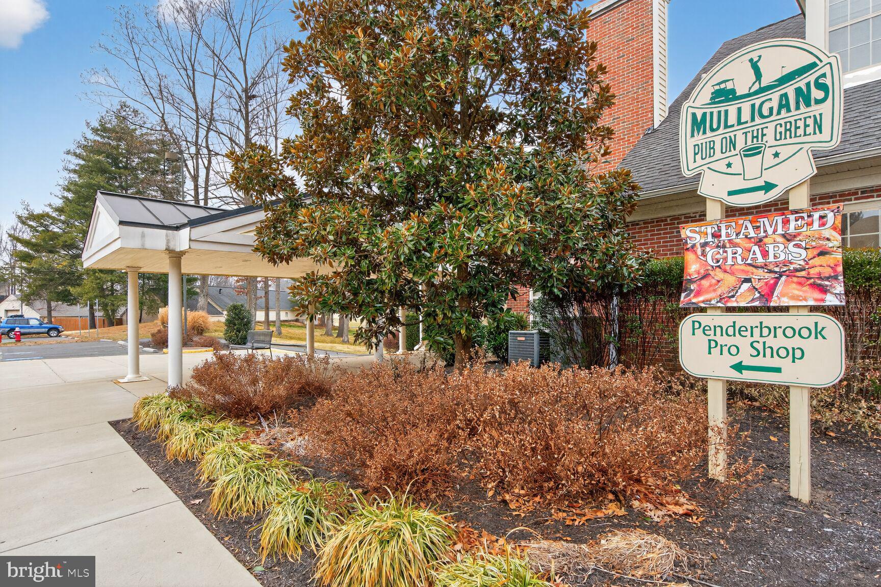 PENDERBROOK - Residential