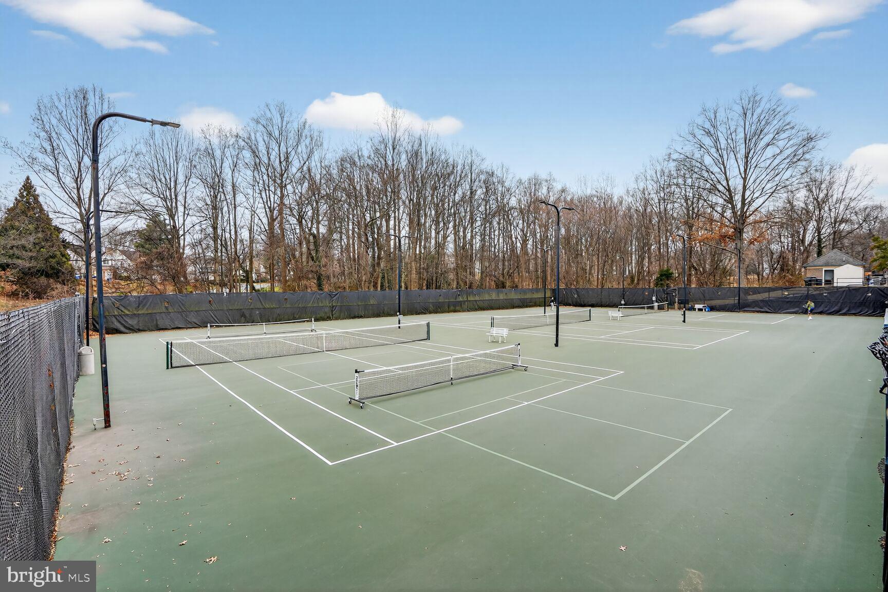 PENDERBROOK - Residential