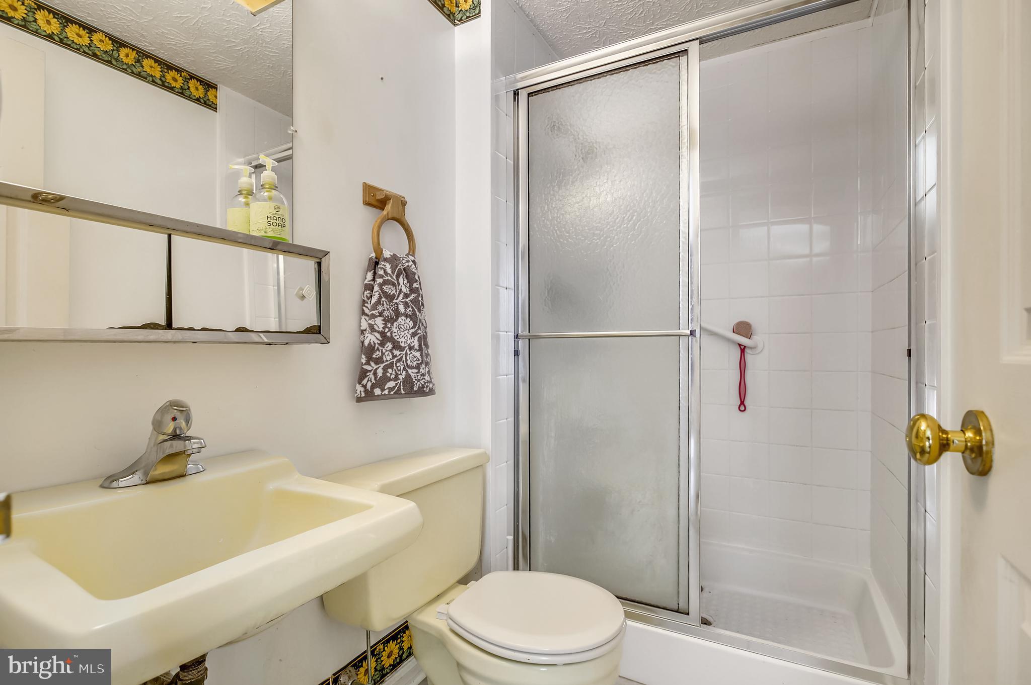 GOLDENTREE - Residential