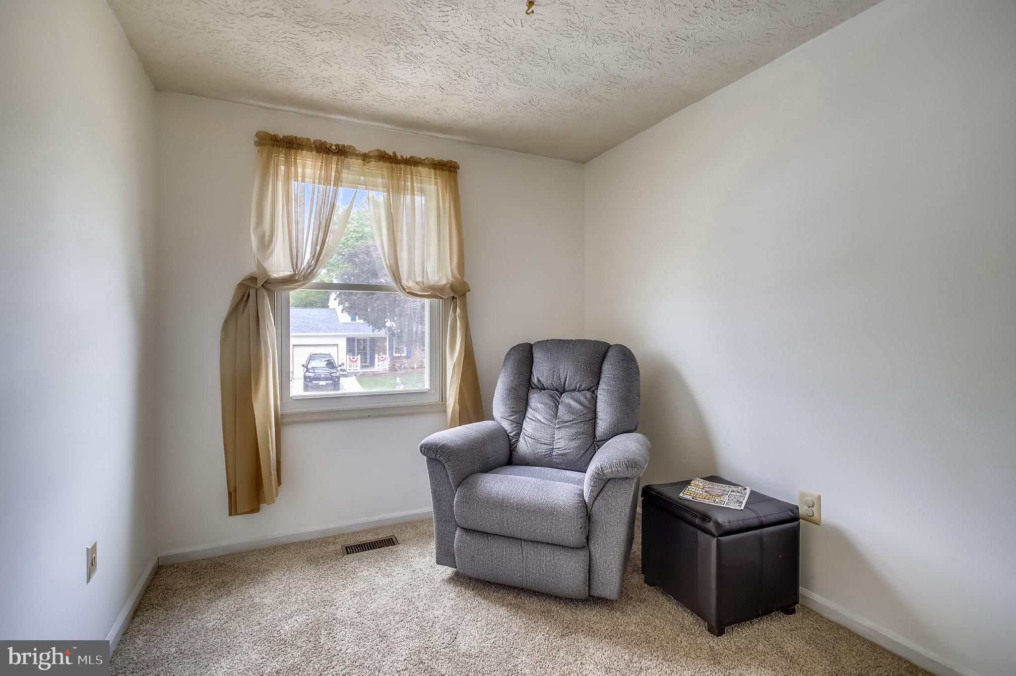 GOLDENTREE - Residential