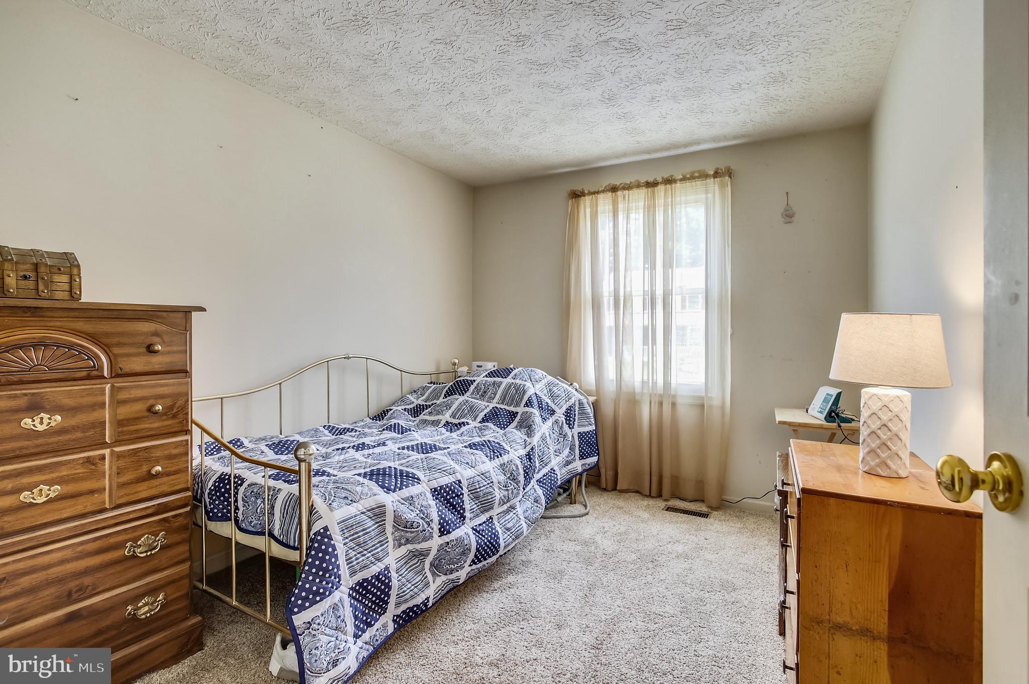 GOLDENTREE - Residential