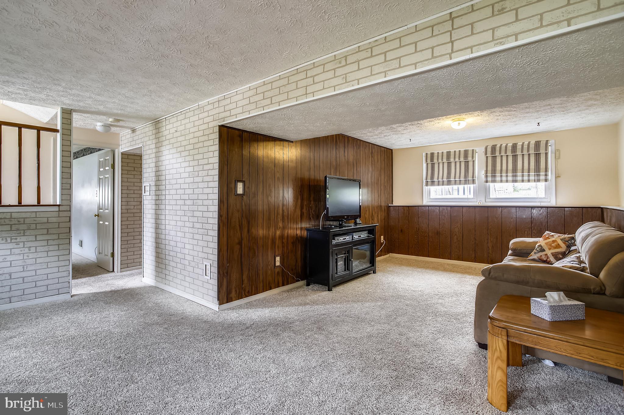 GOLDENTREE - Residential