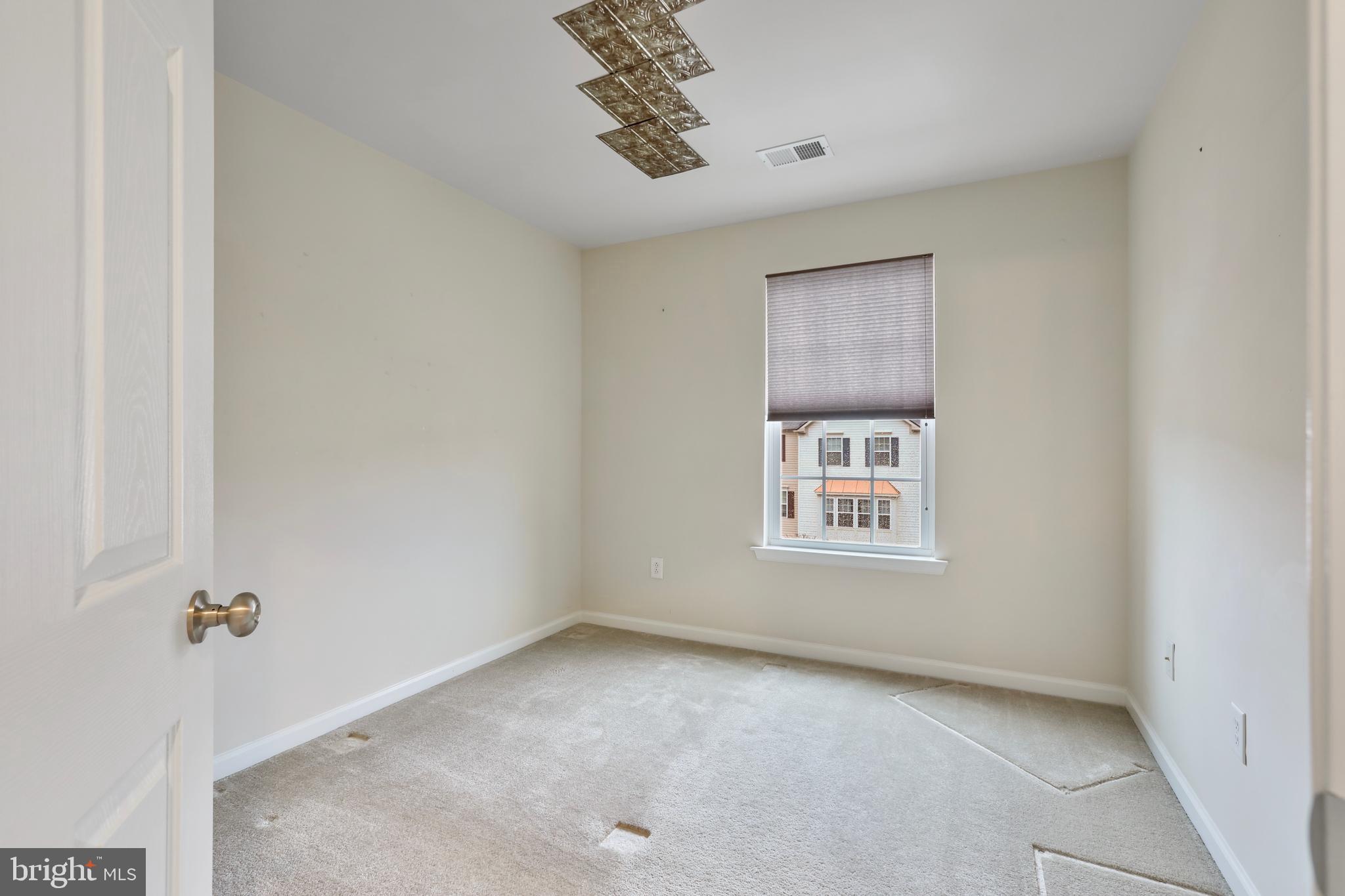 BROOKFIELD - Residential