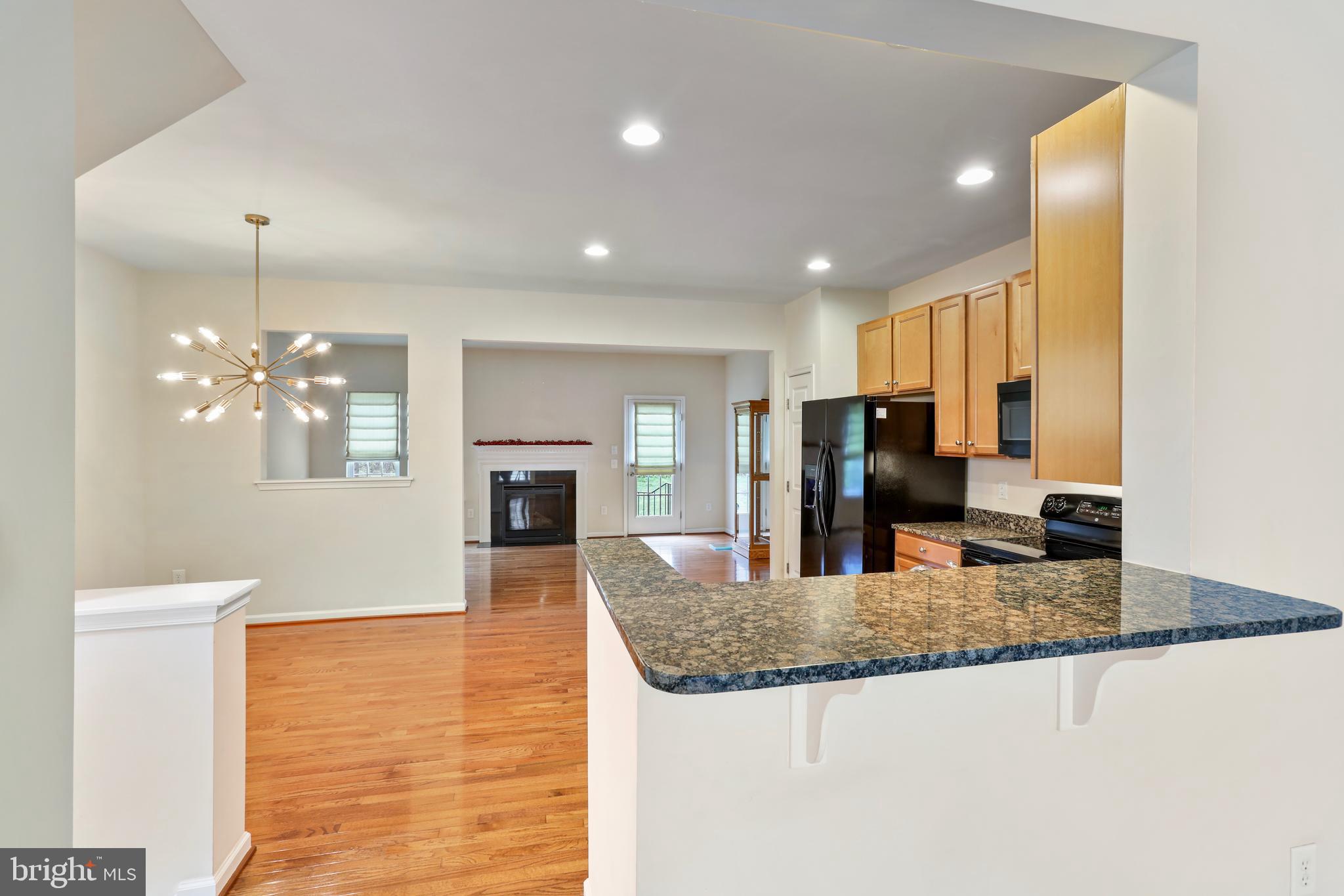 BROOKFIELD - Residential