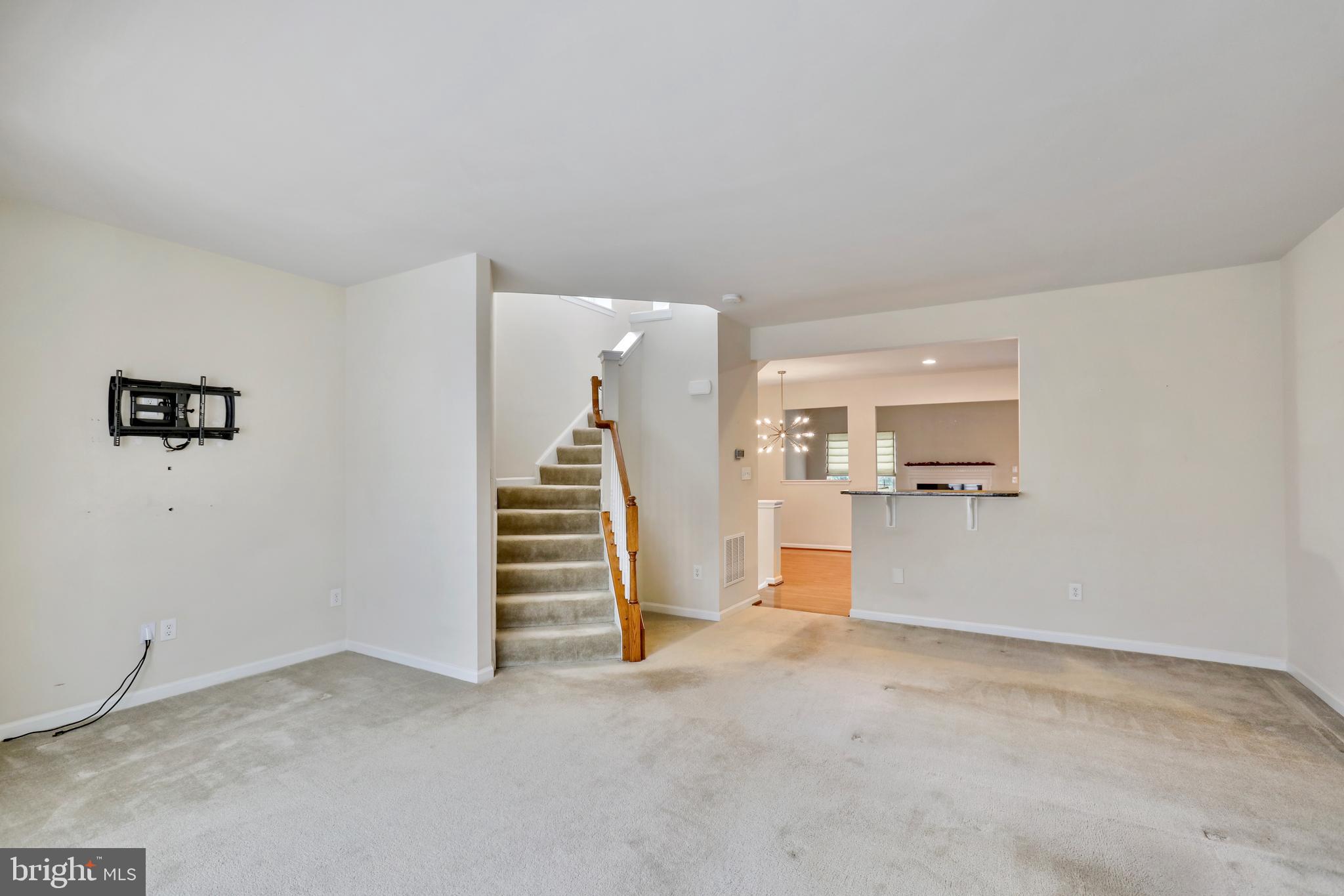 BROOKFIELD - Residential