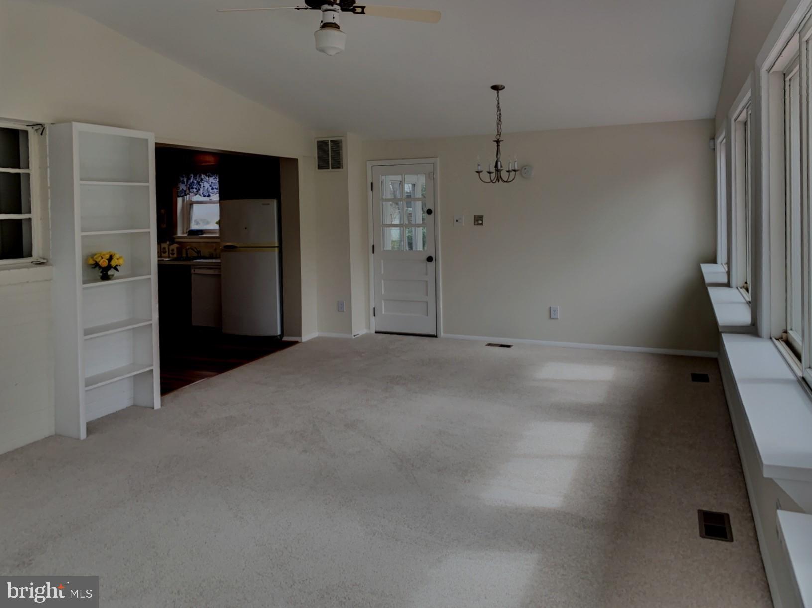 ANNALEE HEIGHTS - Residential