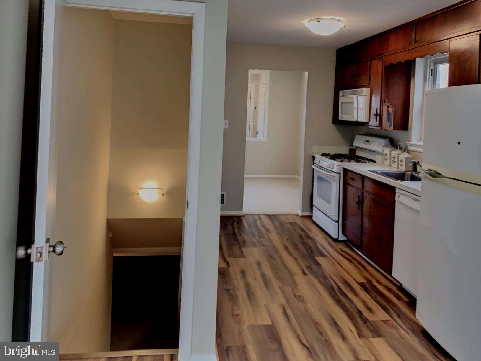 ANNALEE HEIGHTS - Residential