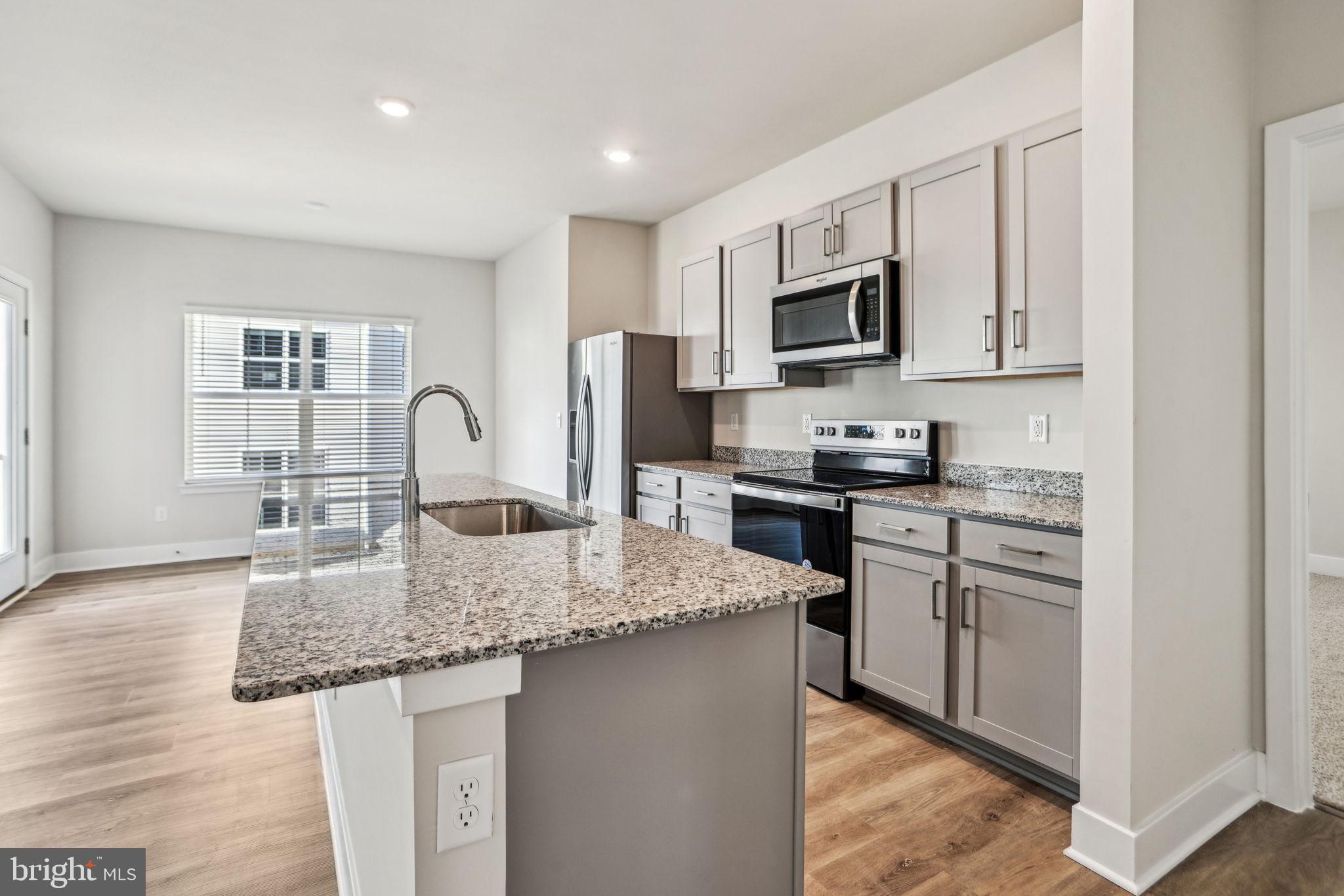 RETREAT AT WINDING CREEK - Residential