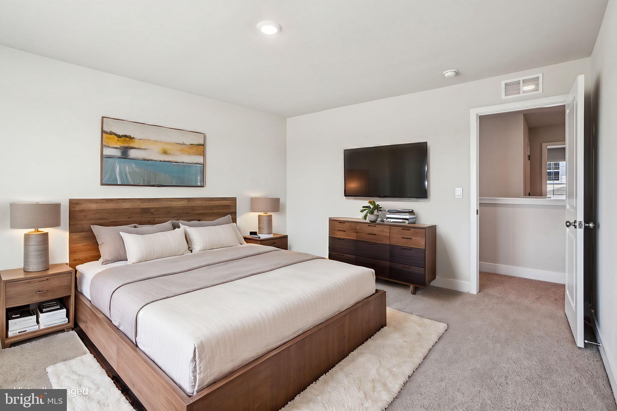 RETREAT AT WINDING CREEK - Residential