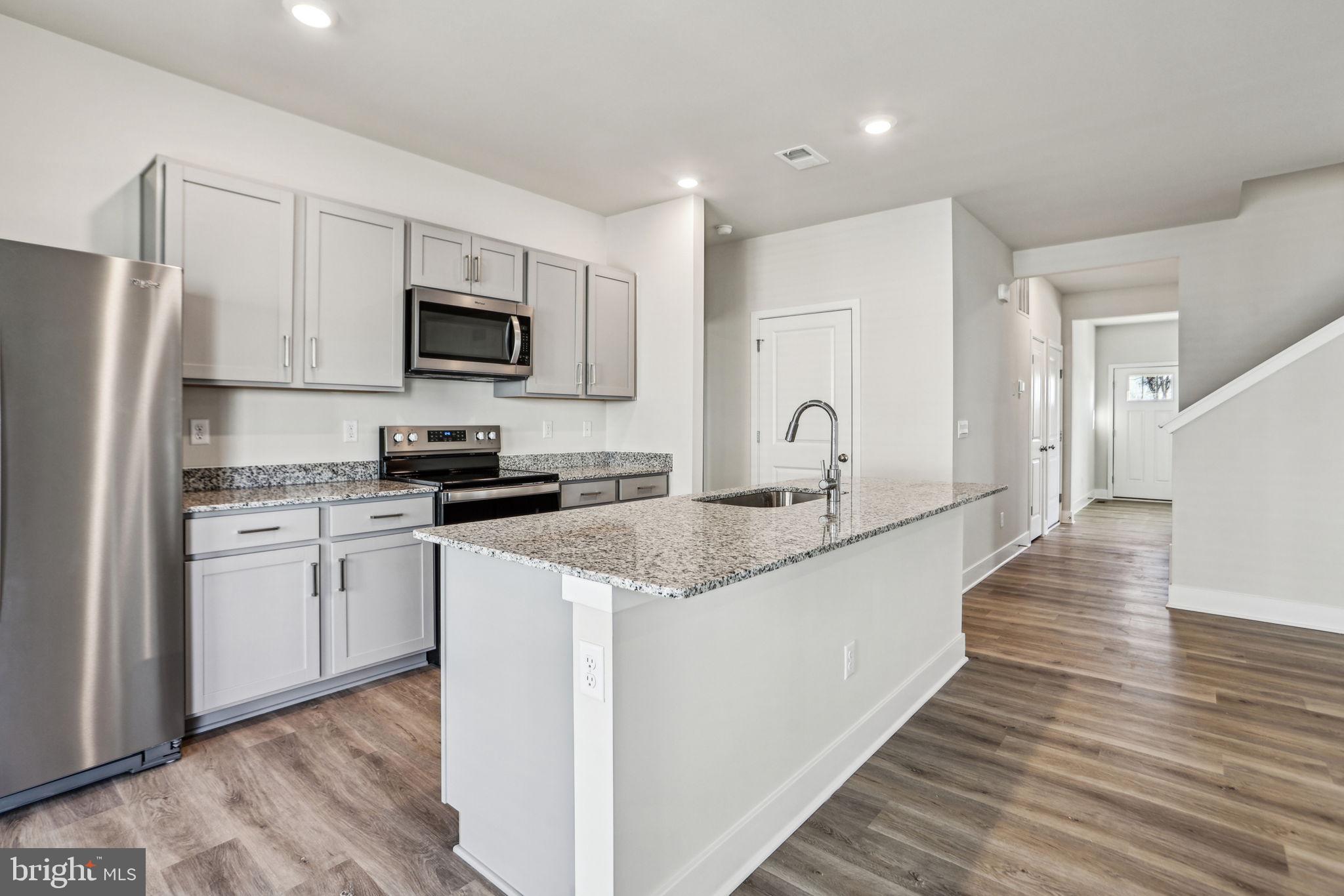 RETREAT AT WINDING CREEK - Residential