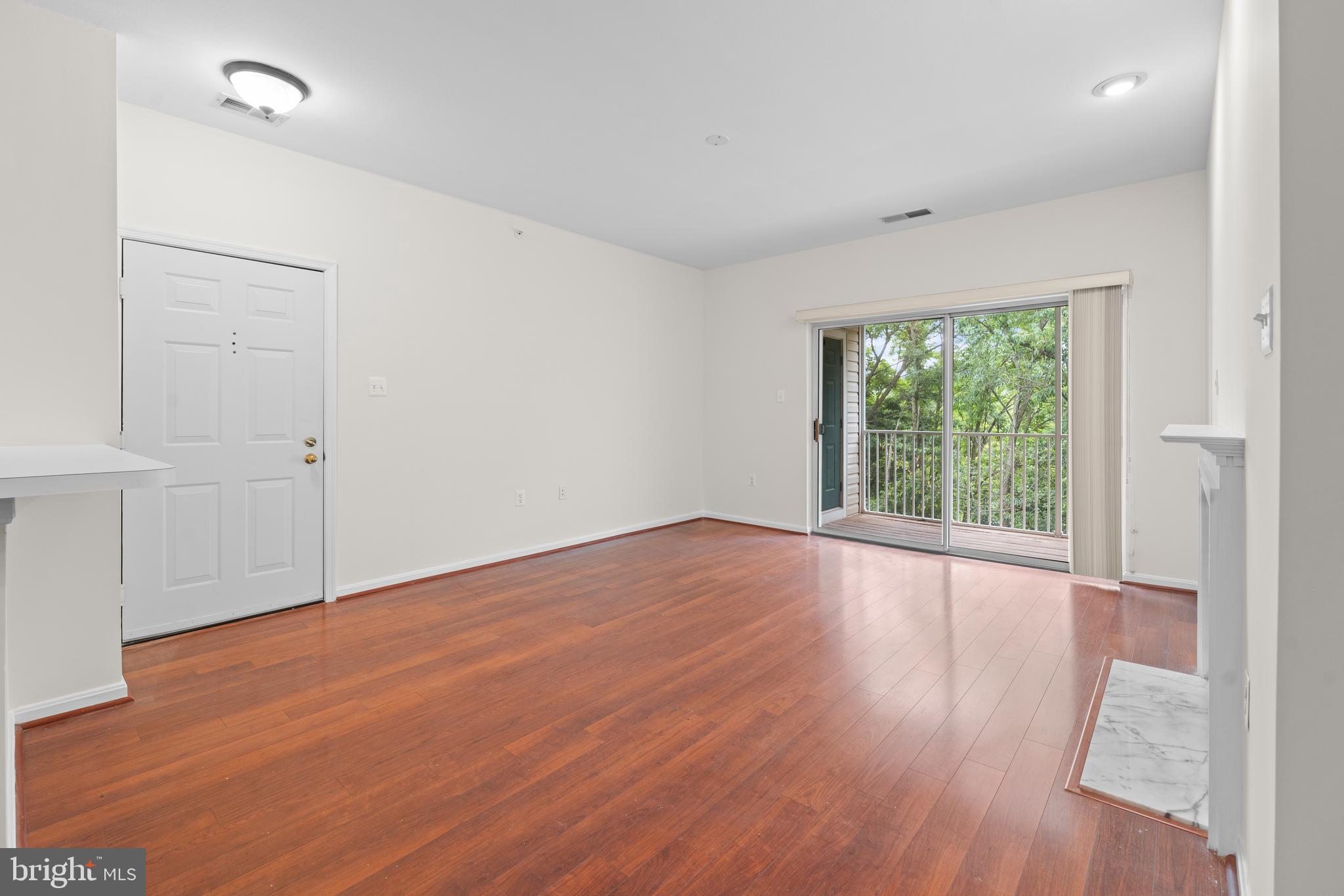 AMBER RIDGE AT MILESTONE - Residential