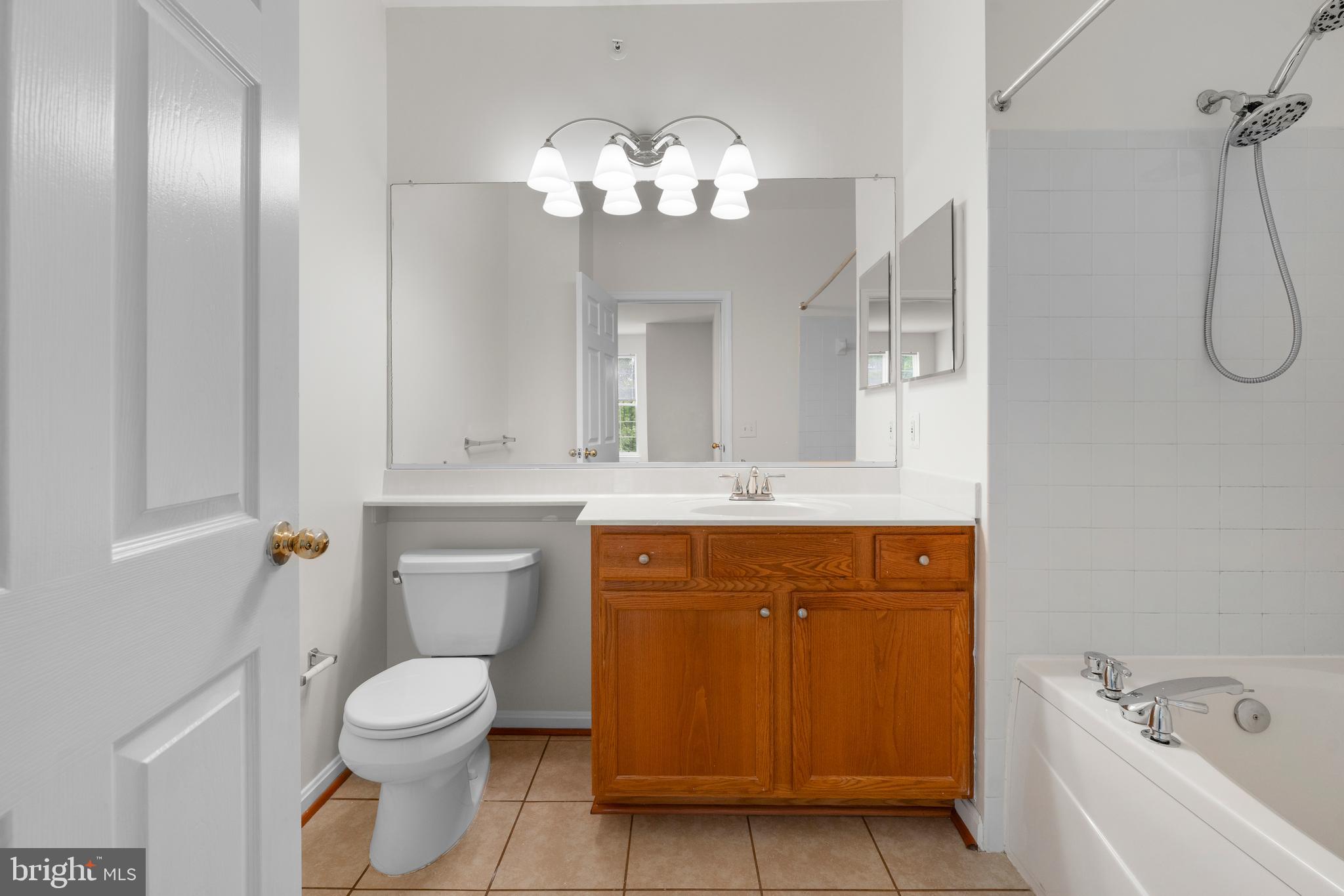 AMBER RIDGE AT MILESTONE - Residential