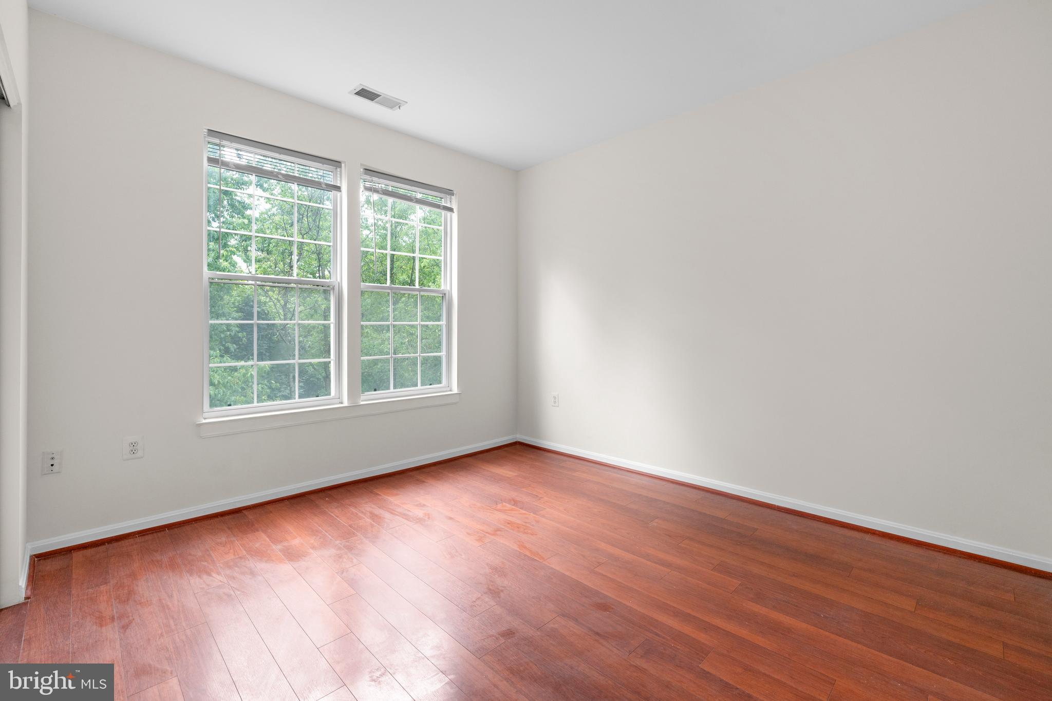 AMBER RIDGE AT MILESTONE - Residential