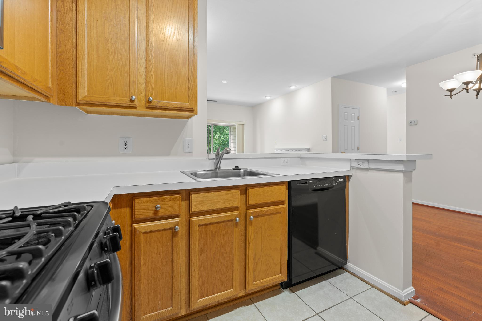 AMBER RIDGE AT MILESTONE - Residential