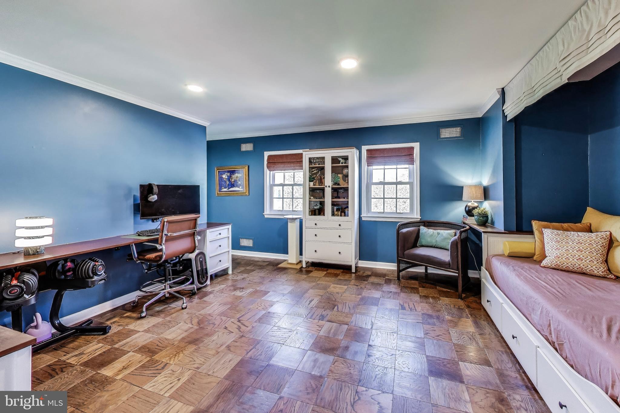 WATERGATE OF ALEXANDRIA - Residential