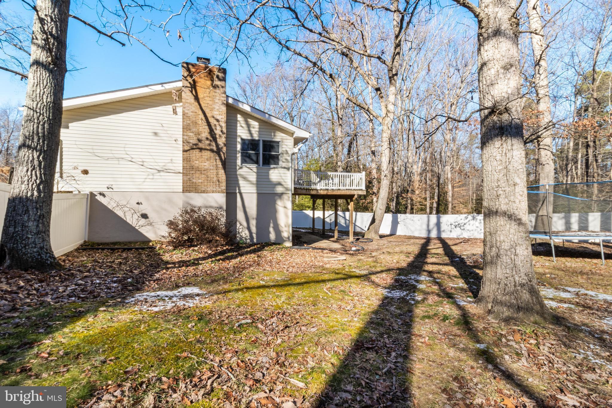 KINGSTON MANOR - Residential