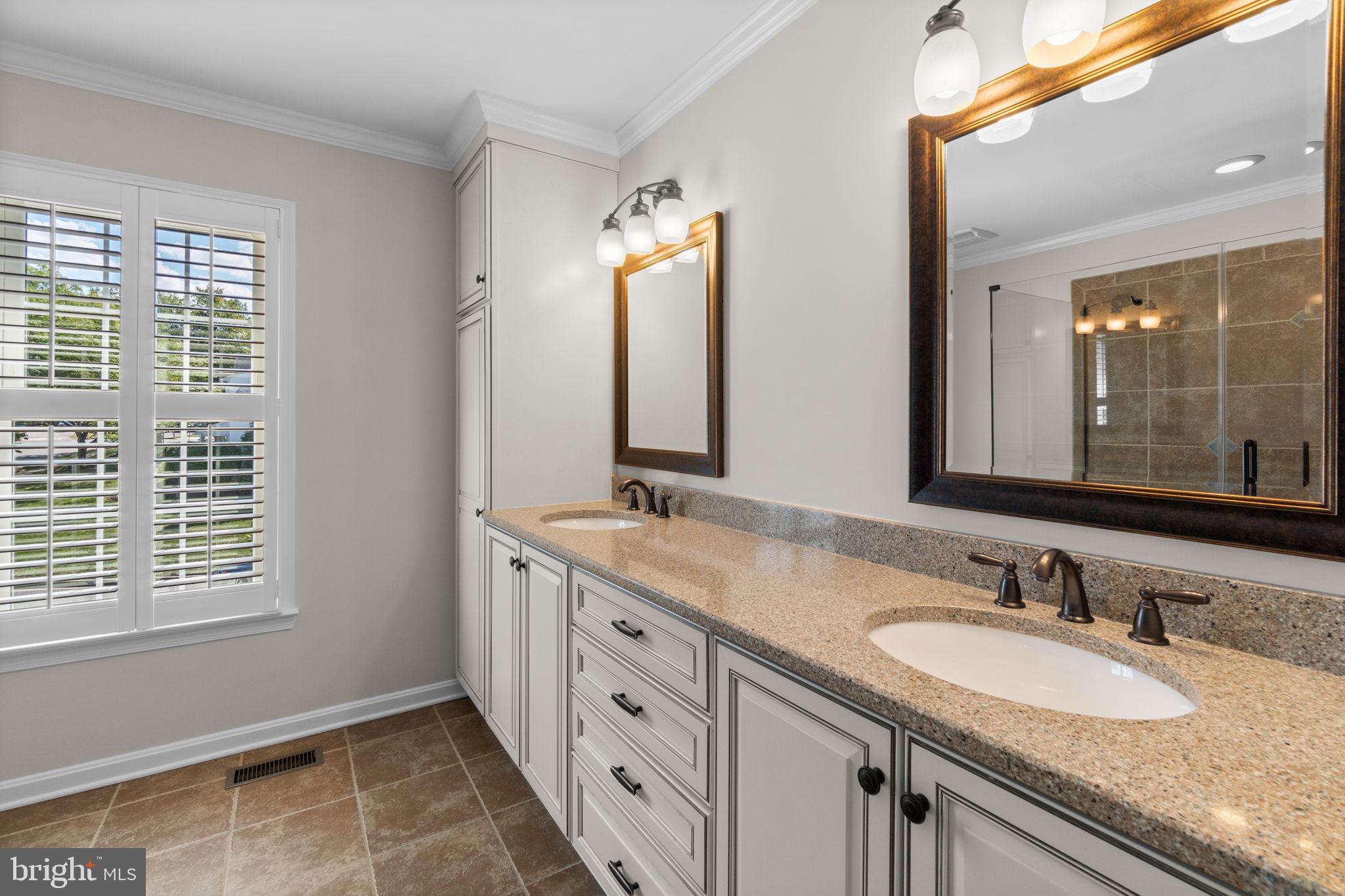 ROCKBURN COMMONS - Residential