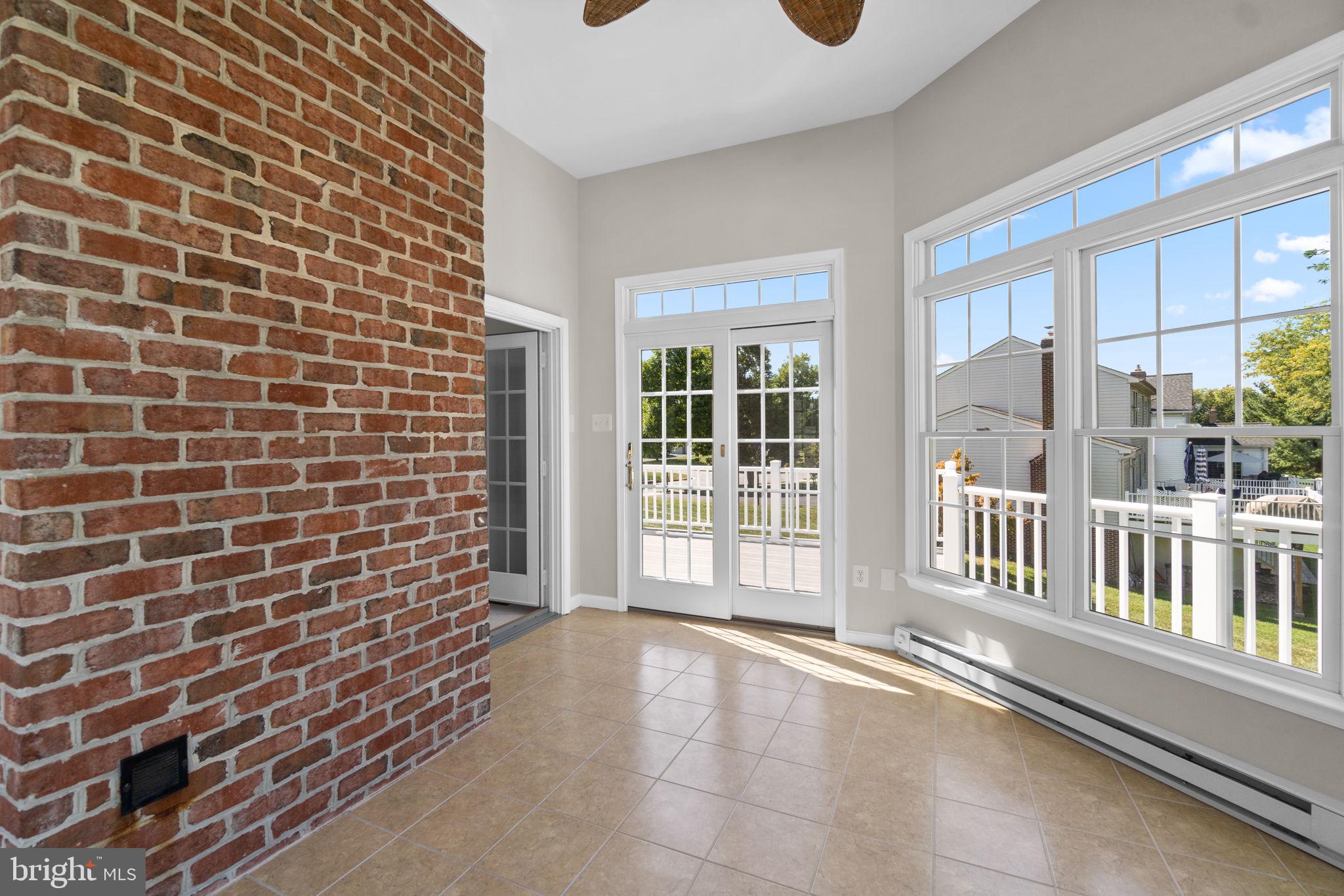 ROCKBURN COMMONS - Residential